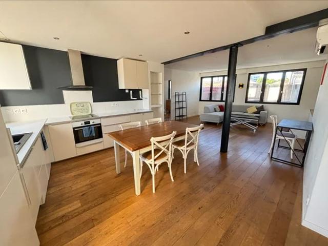 Location Appartement Rue Bossuet, Bordeaux