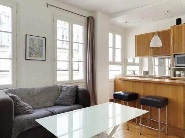 Location Appartement Rue Bosquet, Paris