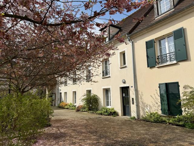 Location Appartement Rue Bataille, Plailly