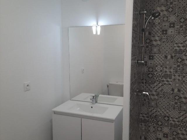 Location Appartement Rue Balzac, Carpentras