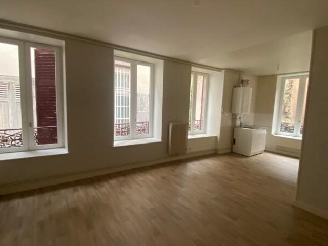 Location Appartement Rue Barbançon, Clermont Ferrand