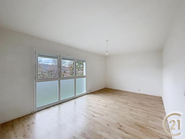 Location Appartement Rue Bargteheide, Déville lès Rouen