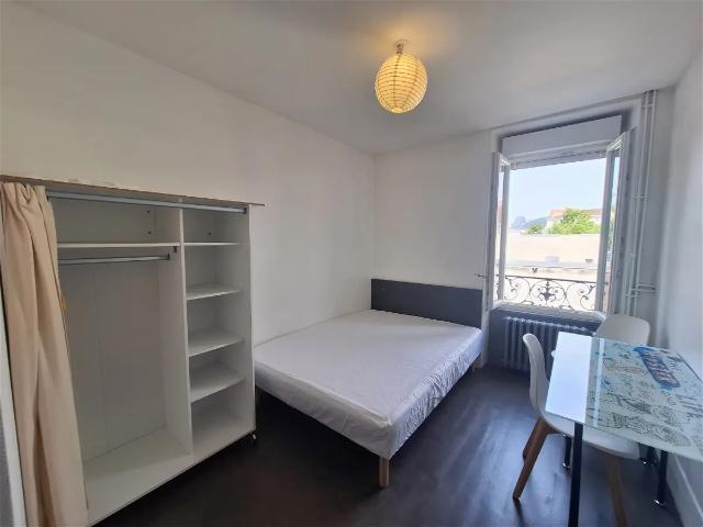 Location Appartement Rue Bardiaux, Vichy