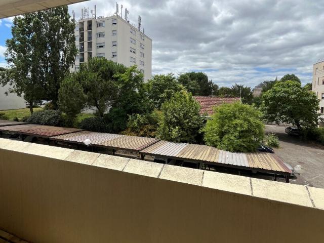 Location Appartement Rue Barreyre, Bordeaux