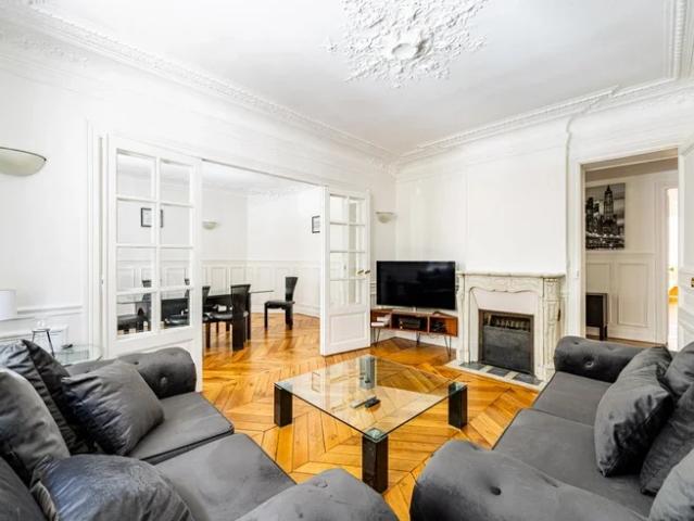 Location Appartement Rue Barye, Paris