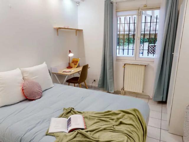 Location Appartement Rue Basly, Gennevilliers