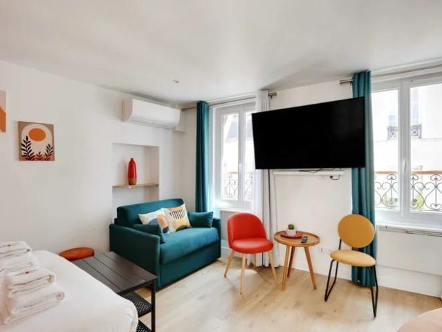 Location Appartement Rue Beauregard, Paris