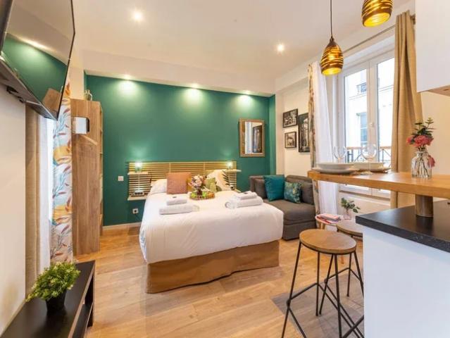 Location Appartement Rue Beauregard, Paris