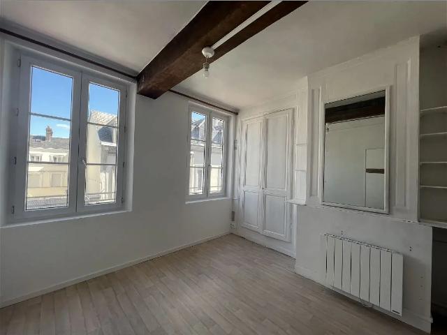 Location Appartement Rue Beauvoisine, Rouen