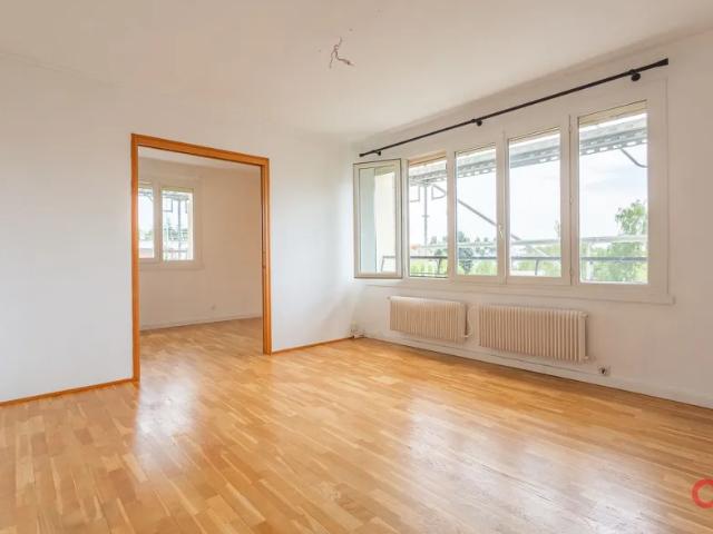 Location Appartement Rue Beethoven, Sainte Geneviève des Bois