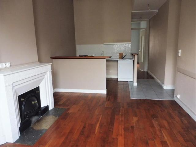 Location Appartement Rue Bellecombe, Lyon