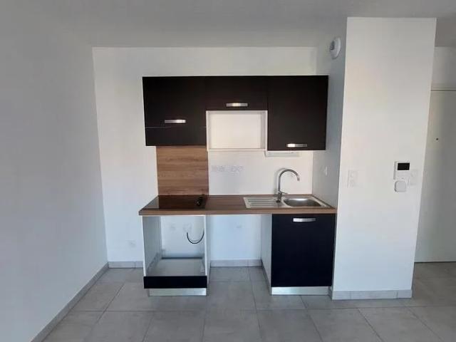 Location Appartement Rue Bellini, Nîmes