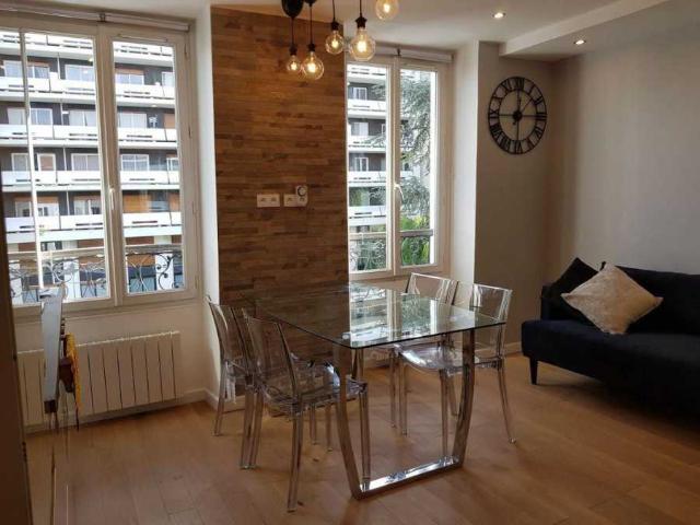Location Appartement Rue Béranger, Boulogne Billancourt