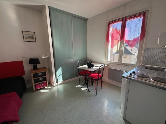 Location Appartement Rue Bernard le Pecq, Laval