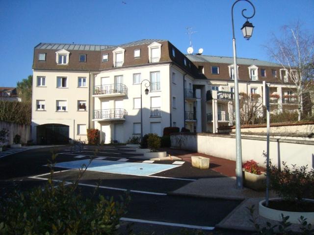 Location Appartement Rue Bernard Palissy, Avon