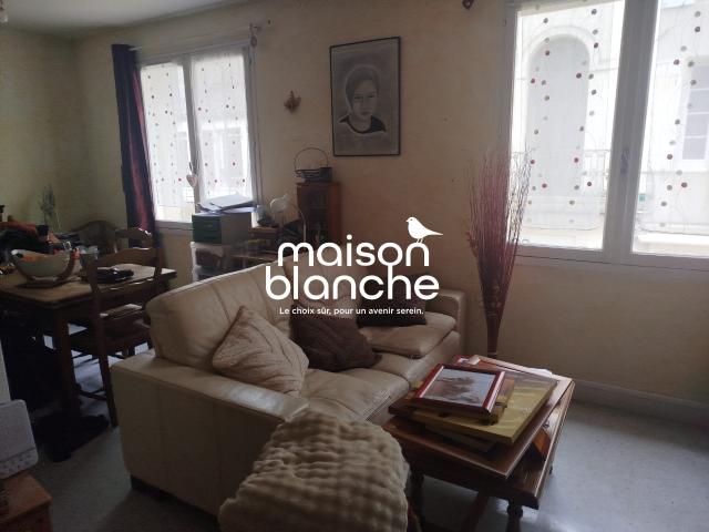Location Appartement Rue Bersot, Surgères