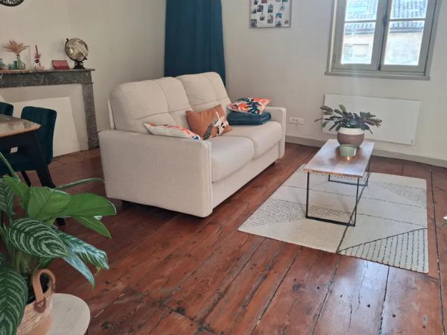 Location Appartement Rue Berthonnière, Saintes