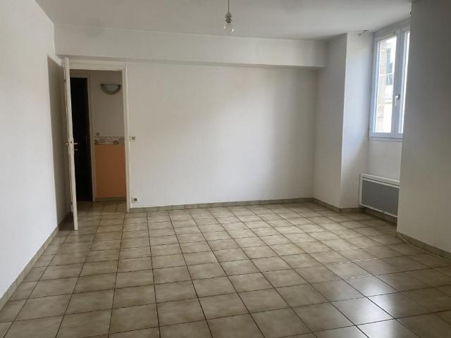 Location Appartement Rue Bertranotte, Dax