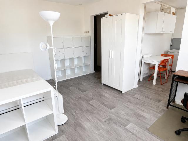 Location Appartement Rue Billaudel, Bordeaux