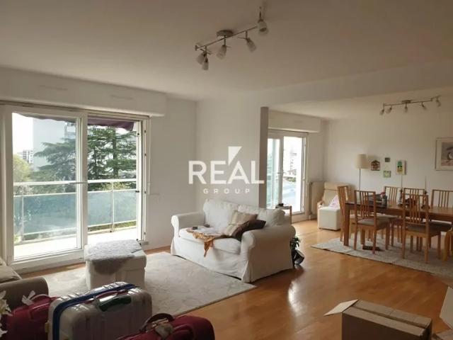 Location Appartement Rue Godard, Bordeaux