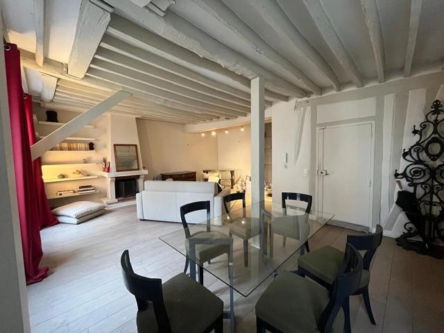 Location Appartement Rue Godefroy, Puteaux