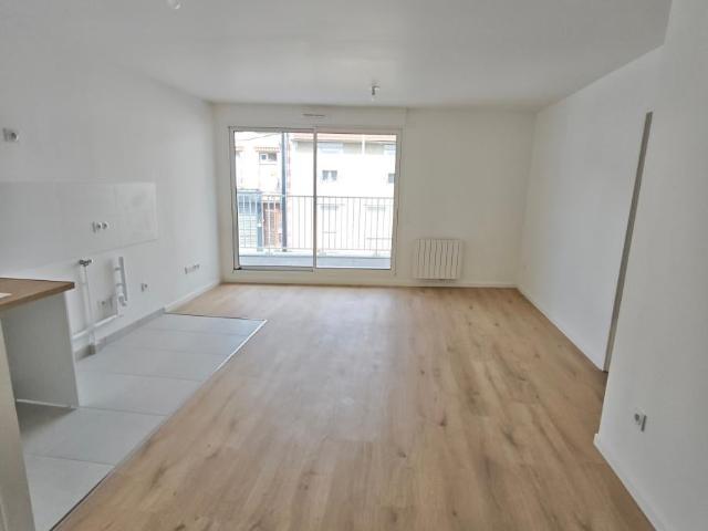 Location Appartement Rue Gabriel Péri, Colombes
