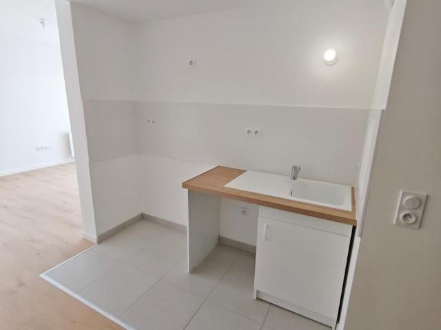 Location Appartement Rue Gabriel Péri, Colombes