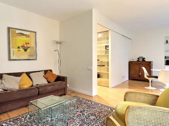 Location Appartement Rue Galande, Paris