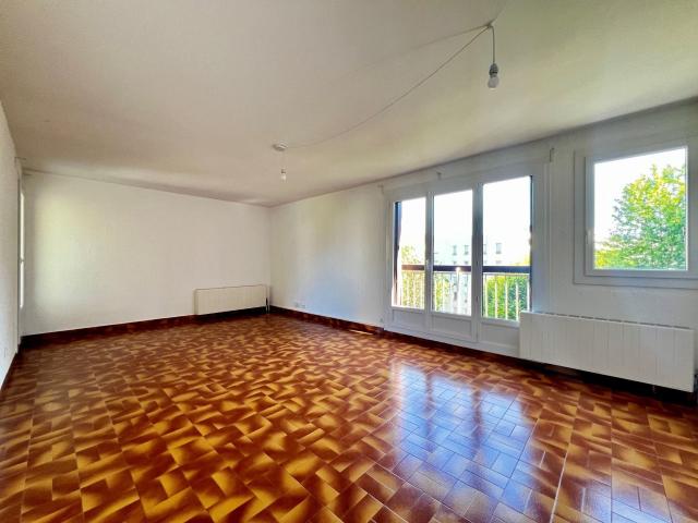 Location Appartement Rue Galilée, Saint Martin d'Hères