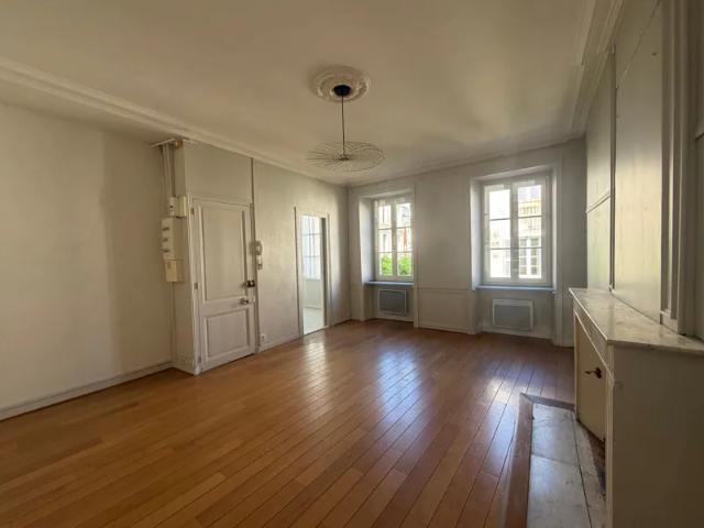 Location Appartement Rue Gambetta, La Rochelle