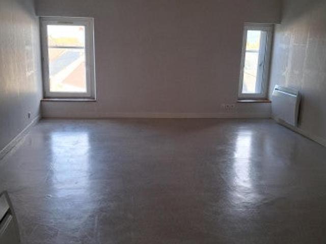 Location Appartement Rue Gambetta, Levroux