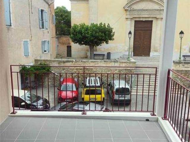 Location Appartement Rue Gambetta, Le Beausset