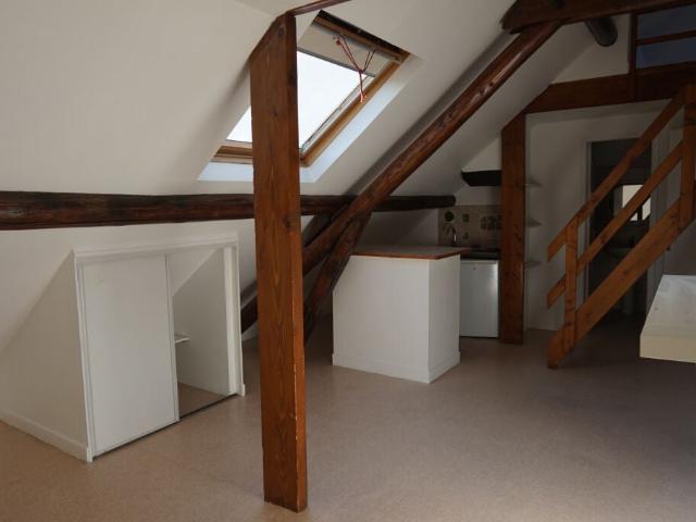 Location Appartement Rue Gambetta, Reims