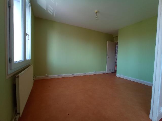 Location Appartement Rue Gambetta, Vouziers