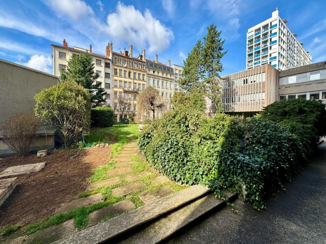 Location Appartement Rue Garibaldi, Lyon