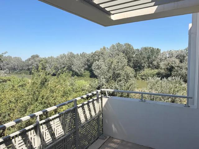Location Appartement Rue Gaspard Monge, Arles