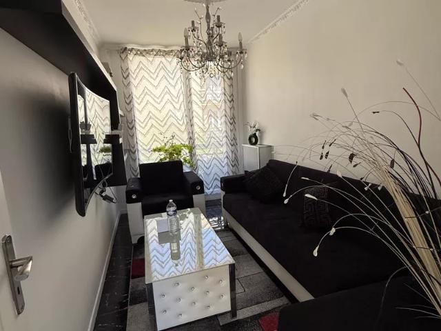 Location Appartement Rue Gaston Carré, Aubervilliers
