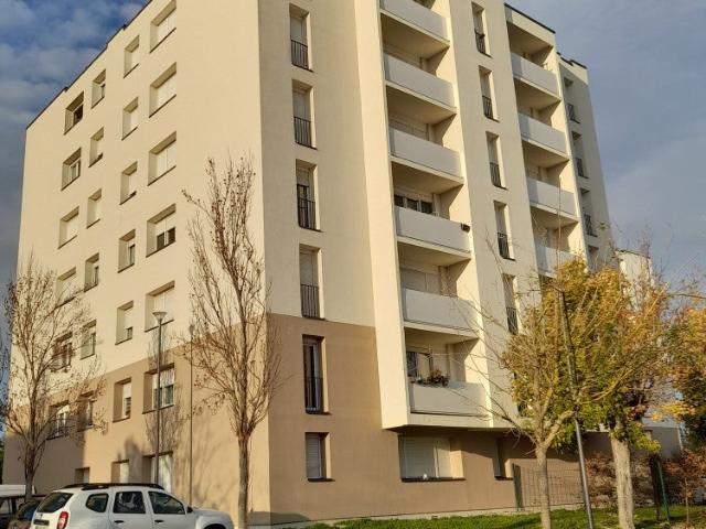 Location Appartement Rue Gaston Cohen, Troyes