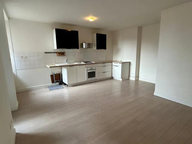 Location Appartement Rue Geneviève Antonioz de Gaulle, Saint Donat sur l'Herbasse