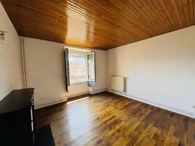 Location Appartement Rue Génissieu, Grenoble