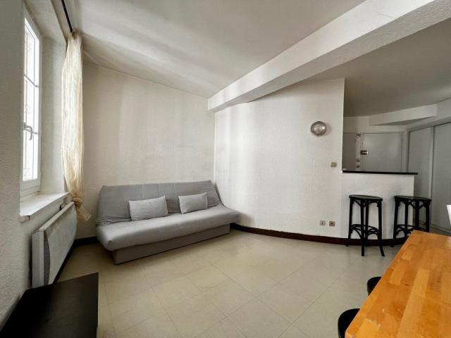 Location Appartement Rue Gentil Bernard, Grenoble