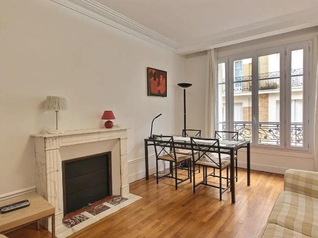 Location Appartement Rue Geoffroy Saint Hilaire, Paris