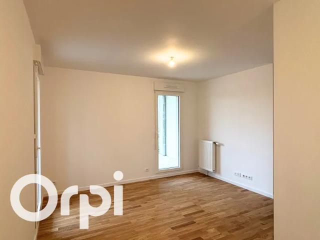Location Appartement Rue George Sand, Élancourt