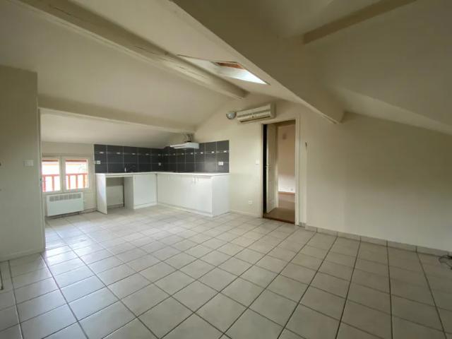 Location Appartement Rue Georges Talbot, Caussade