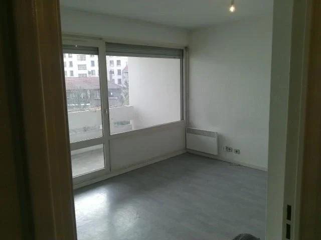 Location Appartement Rue Georges Courteline, Villeurbanne