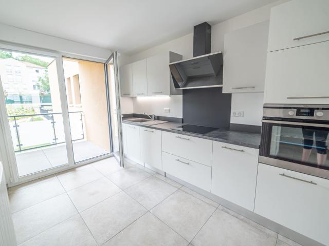 Location Appartement Rue Georges Ducrocq, Metz