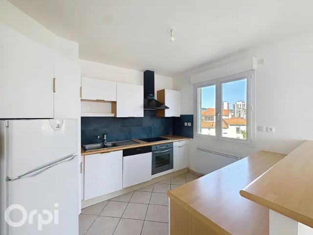 Location Appartement Rue Gerbert, Clermont Ferrand