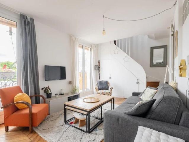 Location Appartement Rue Germaine de Staël, Paris
