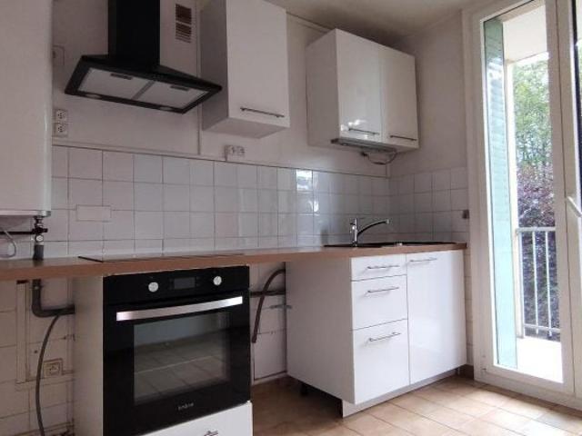 Location Appartement Rue Germaine, Vénissieux