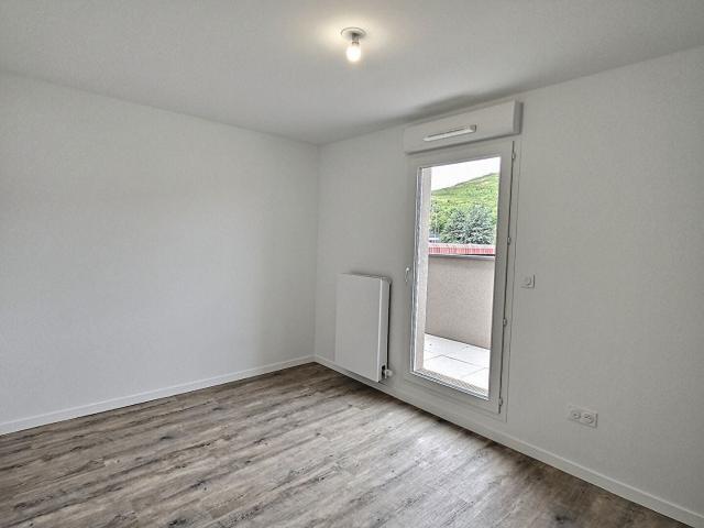 Location Appartement Rue Gilbert Roddier, Clermont Ferrand